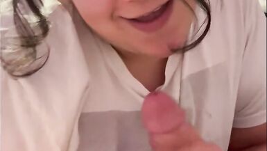 Eve Nobush loves to swallow - 10 image
