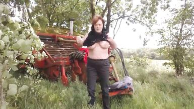 getting naked outside in public and masturbating with 2 dildo's - 2 image