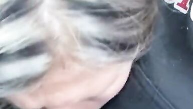 Ateşli milf oral seks yapar ve büyük yükü yutar - 6 image