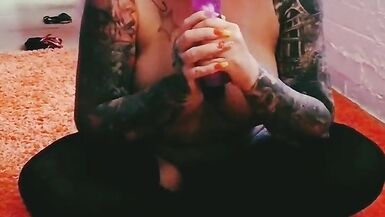 SQUIRTING HOT TATTOOED BLONDE JOI - 3 image