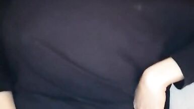 MILF masturbation avec sextoys puis levrette et orgasme bruyant - 10 image