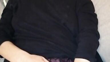 MILF masturbation avec sextoys puis levrette et orgasme bruyant