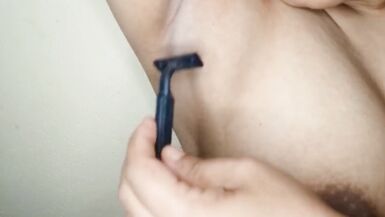 Hairy desi wife shaving pussy and armpits