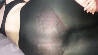 ÜVEY ANNEM BIR ÇIFT TATLI ŞEFFAF TAYT GIYMIŞ - 4 image
