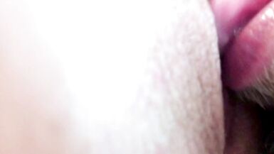 Seducción Mi Mejor Amiga Mamá. Orgasmo Femenino Después del Orgasmo Masculino. Uso del Semen como Lubricante. - 2 image