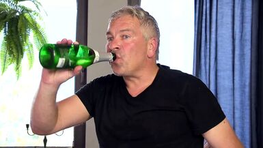 Haus Frauen Popper Party - (Episode #04) - 1 image