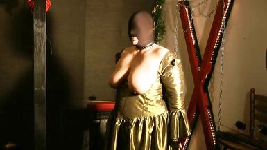 Annadevot - Pissing and oral slave