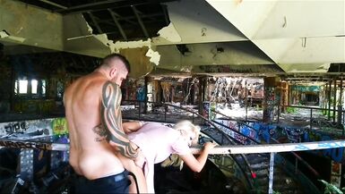 Housewife has an affair with sexy security guard - 15 image