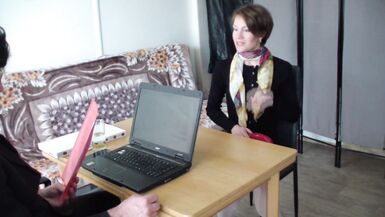 Admission interview of inexperienced shy woman - she wants to be a secretary - 3 image