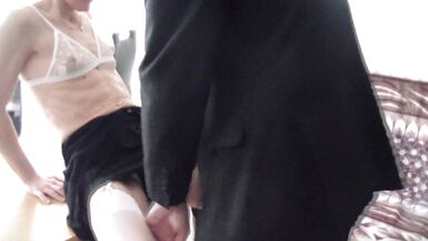Admission interview of inexperienced shy woman - she wants to be a secretary - 8 image