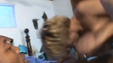 Anal 3some With DP and BBC Wow Fucking Moment of Couple - 4 image