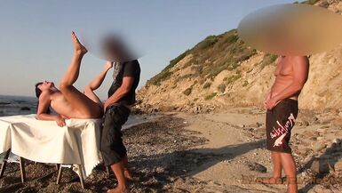 Jerk-off party sulla spiaggia dellhotel. Scelta libera del buco! Tutti possono giocare! AO - 4 image