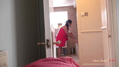 AuntJudysXXX - Tu Gran Tía Montse te atrapa mirandola (Taboo POV Experience) - 2 image