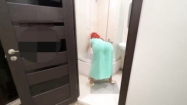 Milf saw that she was being watched and undressed when she wanted anal sex - 2 image