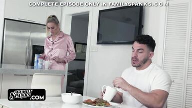 Naughty Step Aunt Advantages her Nephew after Living in the Same House - 3 image