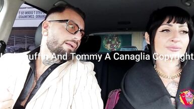 They have sex in the car - 15 image