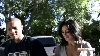 Milf tourist wants to try out some Californian black cock - 1 image