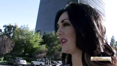 Milf tourist wants to try out some Californian black cock - 2 image
