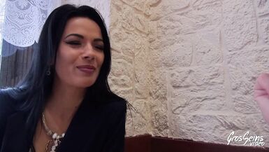 Cosmina wants a filmed anal to satisfy her husband - 5 image