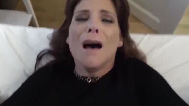 American MILF in Prague Enjoys Anal Creamp - 10 image