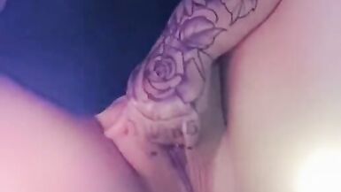 WEDNESDAY 11 MAY 2AM. PLAYING WITH MY BIG PUSSY. - 3 image