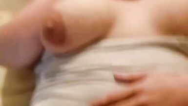 BIG TITTY BBW MILF CREAMPIE COMP ELLA NO PUEDE DEJAR DE CUMMING- MADRASTRA EDICIÓN TERAPIA FAMILIAR - 7 image