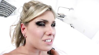 Do you like anal, this is an example of how to fuck a Milf woman in the ass - 9 image
