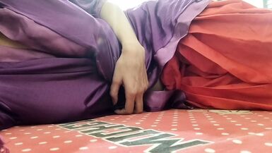 Husband fucked saarabhabhi without her mood saarabhbhi pati ko kehti rahi ki ab bs karo aur kitna chodoge clear Hindi - 1 image