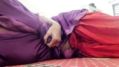 Husband fucked saarabhabhi without her mood saarabhbhi pati ko kehti rahi ki ab bs karo aur kitna chodoge clear Hindi - 3 image