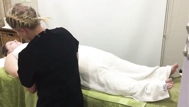 hot pretty bbw getting deep relaxing body massage at spa U010 - 12 image