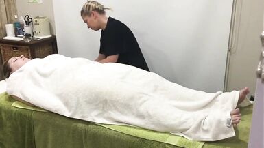 hot pretty bbw getting deep relaxing body massage at spa U010 - 14 image