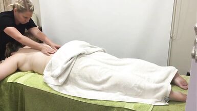 hot pretty bbw getting deep relaxing body massage at spa U010 - 5 image