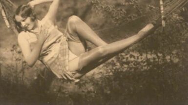 Dark Lantern Entertainment présente Vintage Swingers from My Secret Life, The Erotic Confessions of a Victorian English Gentleman (Les échangistes vintage de ma vie secrète, les confessions érotiques dun gentleman anglais victorien).