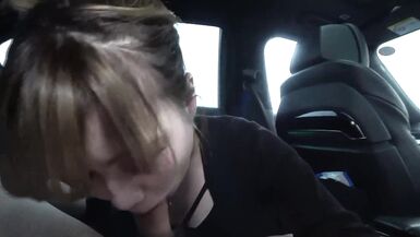 Too cute to live in municipal housing! !! Sperm drinking from a blowjob in the car with a rare gal mom with a high rare value - 15 image