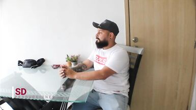 How rich is my best friend's wife- porn in Spanish - 5 image