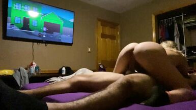 Thick Sexy Amateur Latina Gets Cum on Her Ass - 5 image