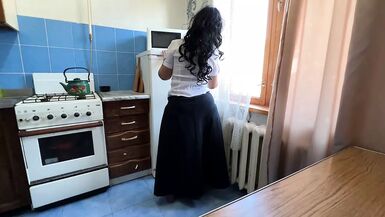 This adult lady with a big ass knows a lot about anal sex - 1 image