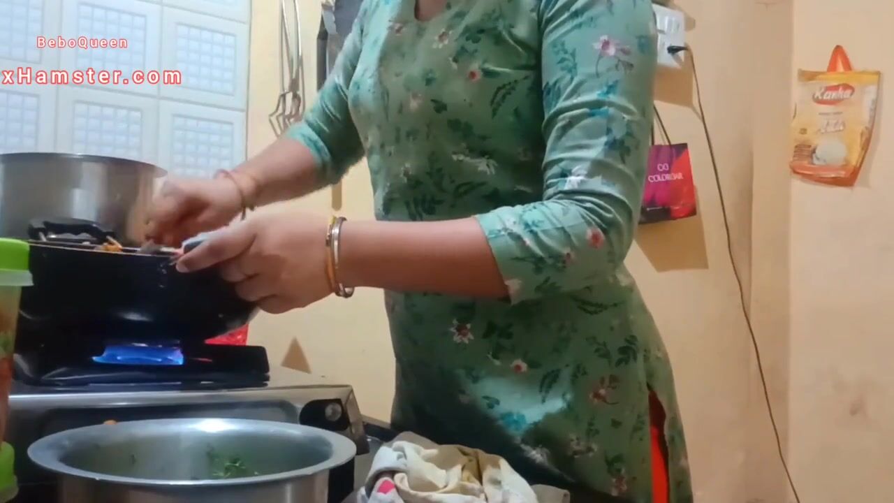 Bhai Behan Ka Sexy Picture - Indian Bhai-Bahan Fuck In Kitchen Clear Hindi Audio at Zeenite