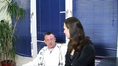 Private und perverse Geschichte 4 - Episode 3 - 1 image