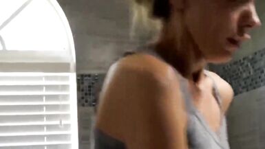 Sexy MOM with Hot Body Sucks and Fucks on Homemade - 6 image
