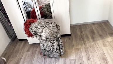 Wide hips and narrow waist in a mature MILF. anal sex in big ass - 4 image
