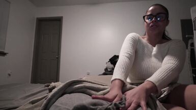 I found my stepson jerking off on me while I cleaned his dirty room - 7 image
