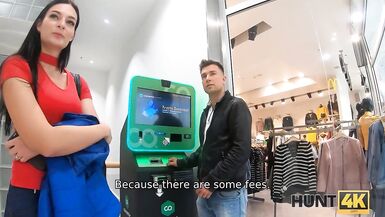 HUNT4K. Le plus beau cadeau de votre femme est la possibilité de gagner de largent grâce à la chatte.