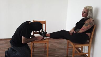 Foot slave worships her tattooed feet - 2 image