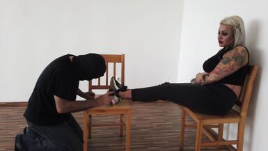 Foot slave worships her tattooed feet - 3 image