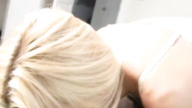 Une nouvelle expérience de fellation parfaite pour une femme tchèque - 4 image