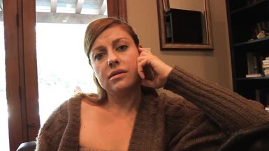 rossa MILF lesbica - 2 image