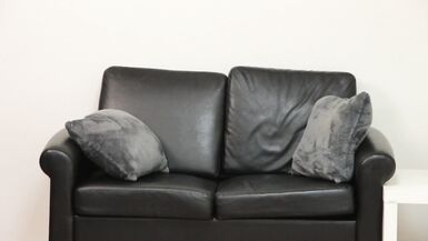 Samantha Milf Casting MAIN 2 - 3 image