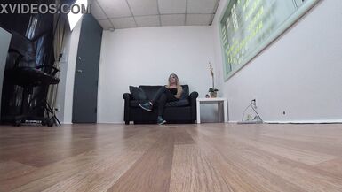 Samantha Milf Casting POV 1 - 9 image