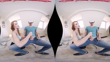 RealityLovers - VR Porn mit rothaariger MILF - 4 image